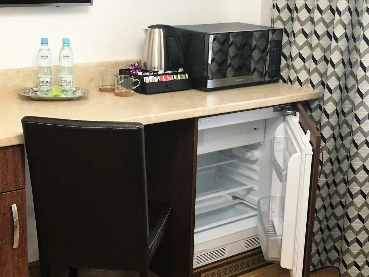 Apartment 82A Варшава 0*,