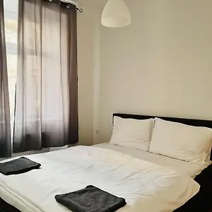 aurellia-deluxe-apartments.vienna-besthotels.com/