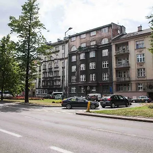 cracow-apartaments-ii.krakowhotelspoland.com/